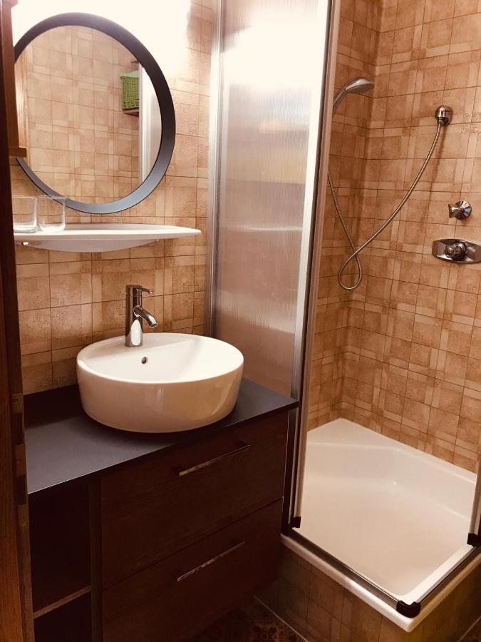 Ferienwohnung Resi Mit Traumhaftem Seepanorama Steindorf am Ossiacher See Luaran gambar